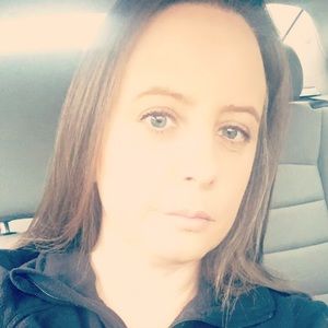 Meet your Posher, Pamela